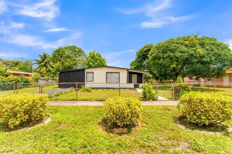 3411 NW 5th Court Lauderhill FL 33311