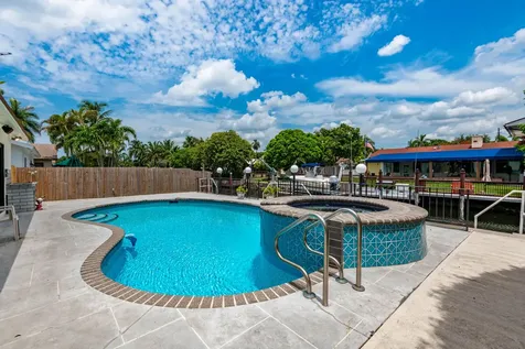 2655 Coolidge Street Hollywood FL 33020