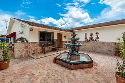 2655 Coolidge Street Hollywood FL 33020
