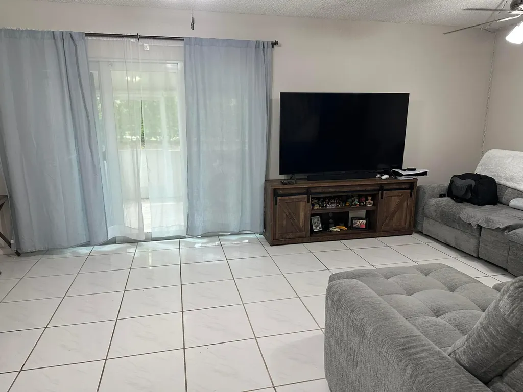 1420 SW 47th Avenue Deerfield Beach FL 33442