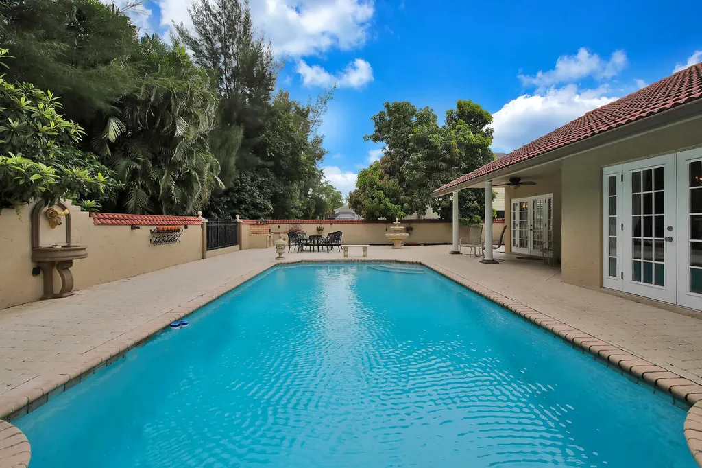 9441 Old Pine Road Boca Raton FL 33428