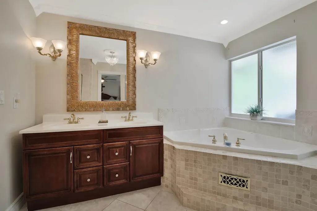 9441 Old Pine Road Boca Raton FL 33428