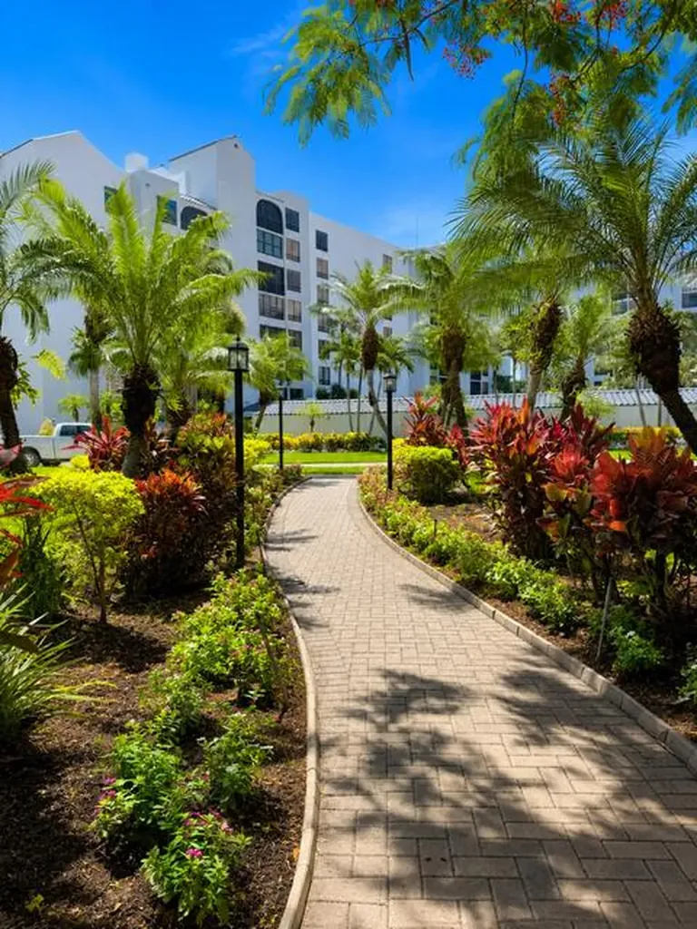 7170 Promenade Drive Boca Raton FL 33433