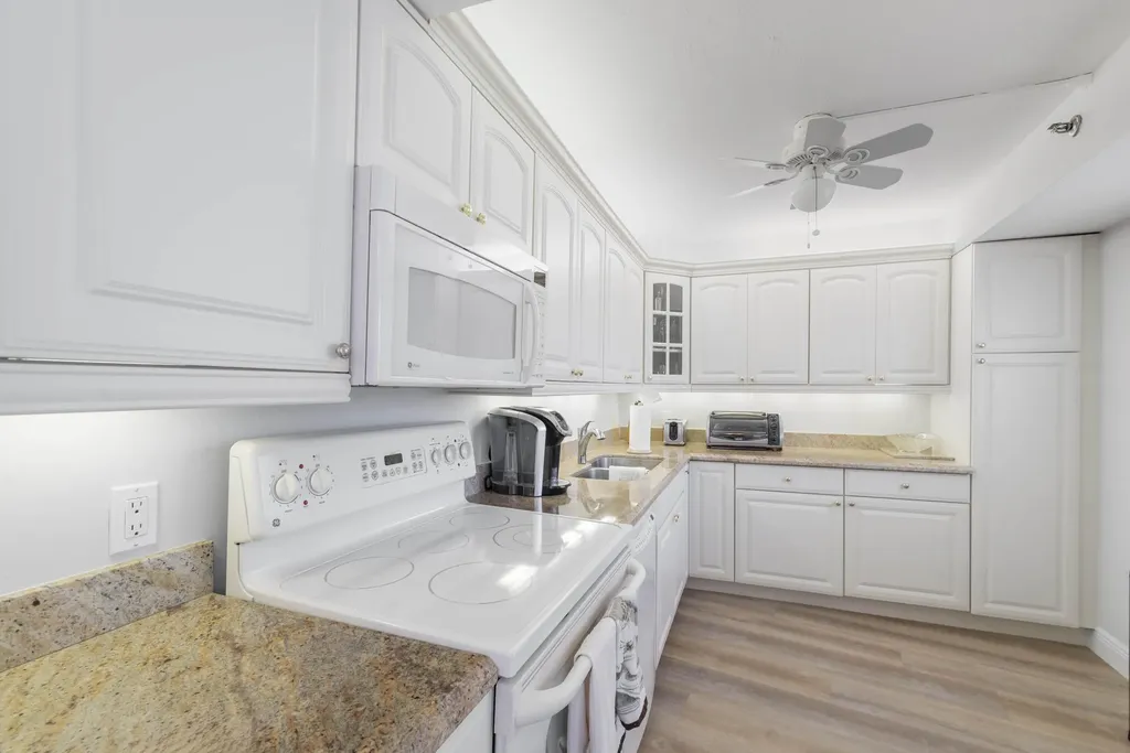 300 Ocean Trail Way Jupiter FL 33477
