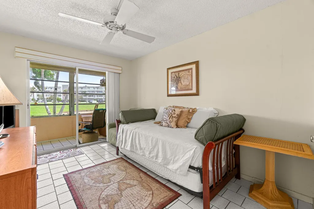 265 Newport R Drive Deerfield Beach FL 33442