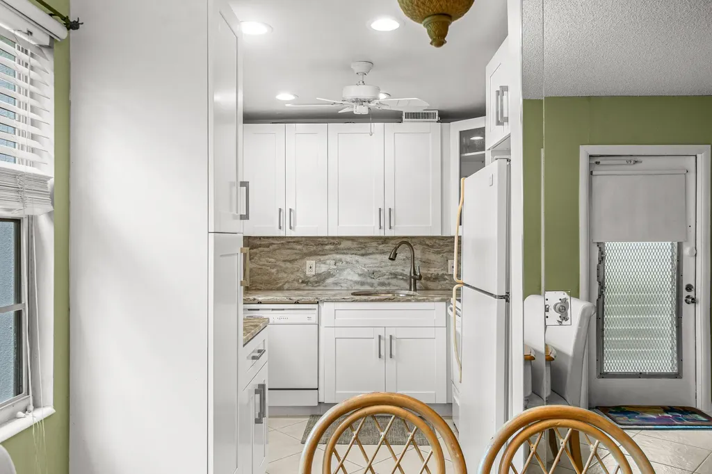 265 Newport R Drive Deerfield Beach FL 33442