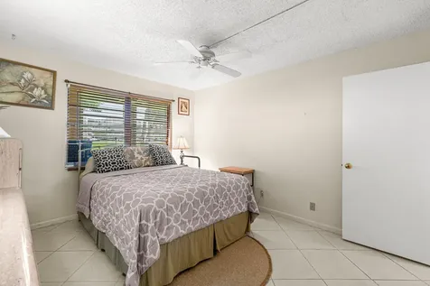 265 Newport R Drive Deerfield Beach FL 33442