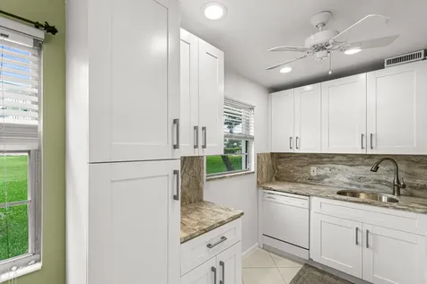 265 Newport R Drive Deerfield Beach FL 33442