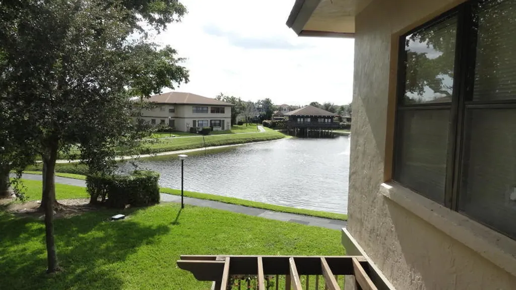 2018 SW 29th Court Delray Beach FL 33445