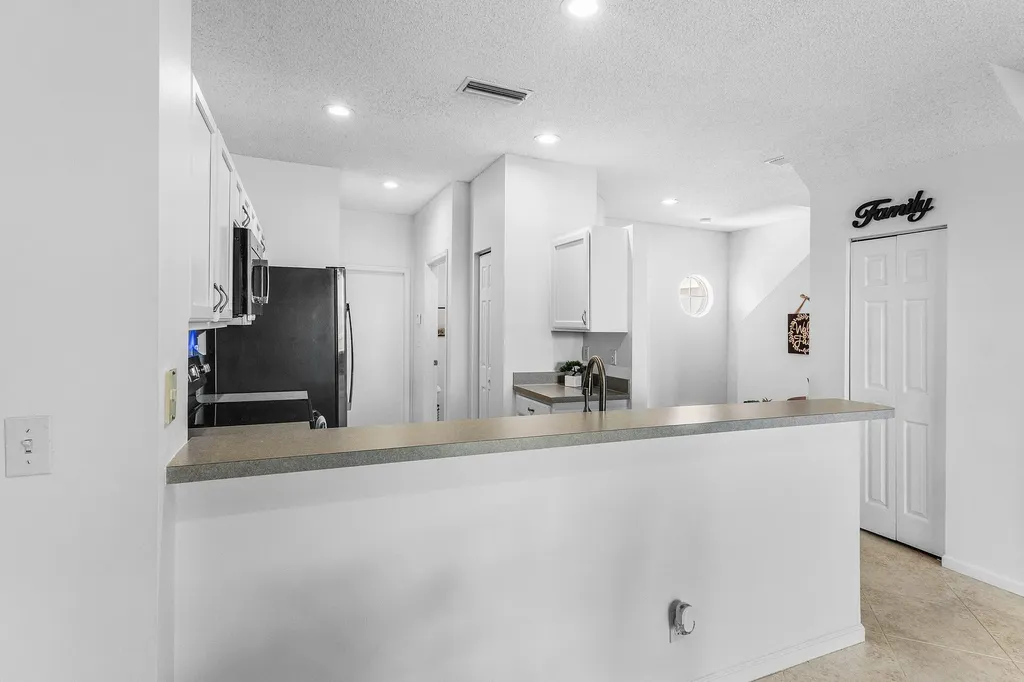 7874 Sienna Springs Drive Lake Worth FL 33463