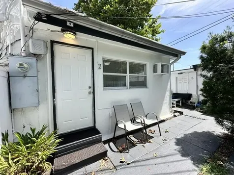 844 NE 17th Way Fort Lauderdale FL 33304