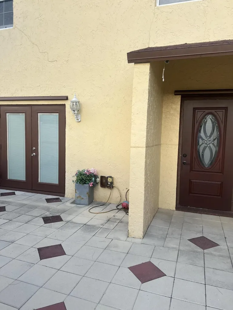 4408 NW 3rd Terrace Deerfield Beach FL 33064