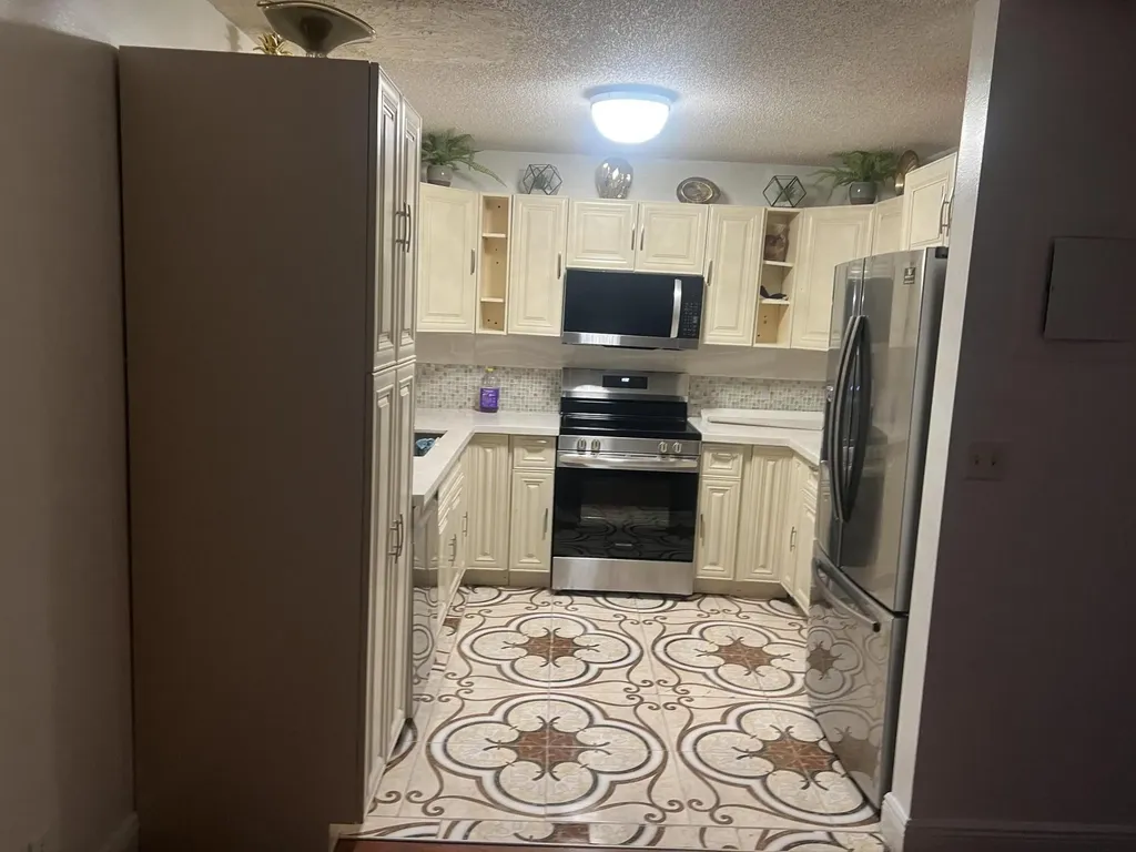 4408 NW 3rd Terrace Deerfield Beach FL 33064