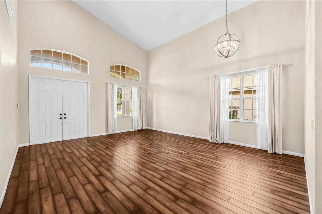 2166 SW Newport Isle Boulevard Port St Lucie FL 34953