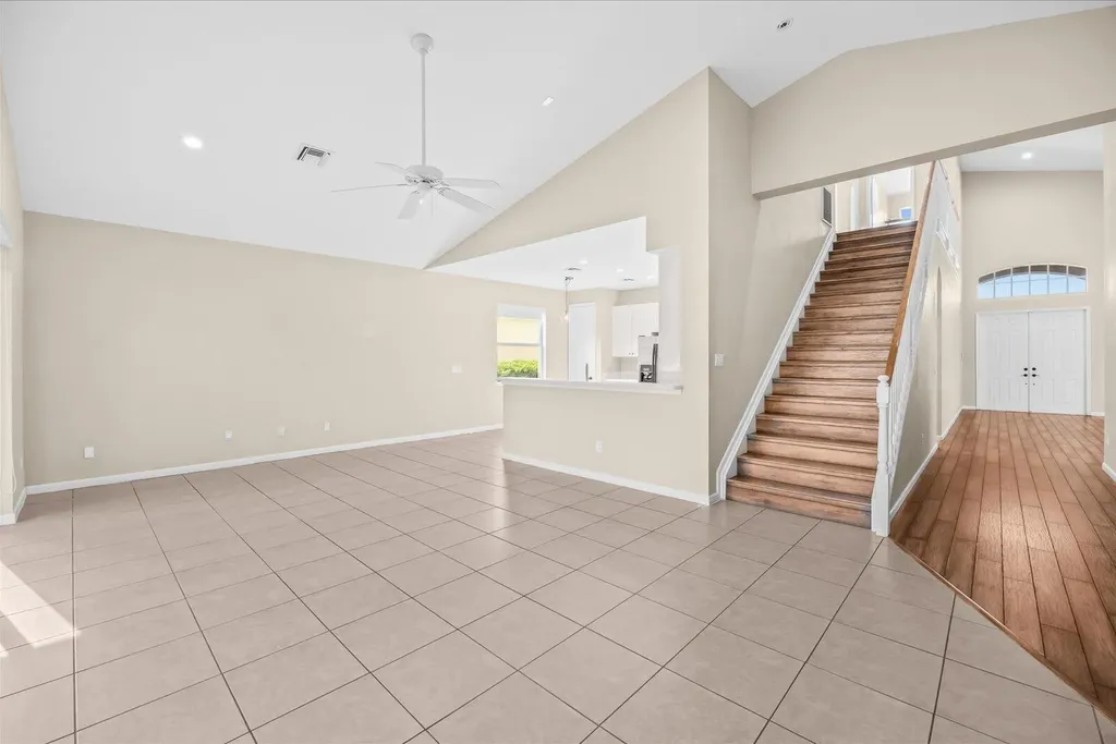 2166 SW Newport Isle Boulevard Port St Lucie FL 34953