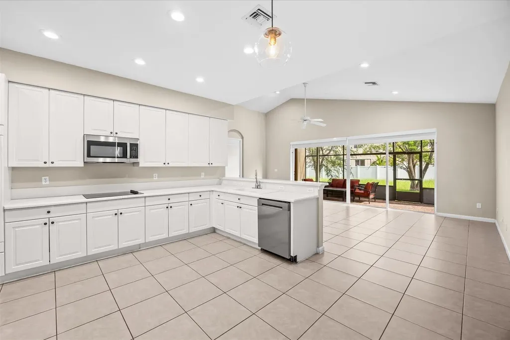 2166 SW Newport Isle Boulevard Port St Lucie FL 34953