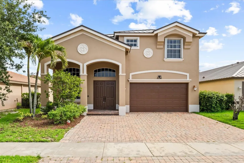 2166 SW Newport Isle Boulevard Port St Lucie FL 34953