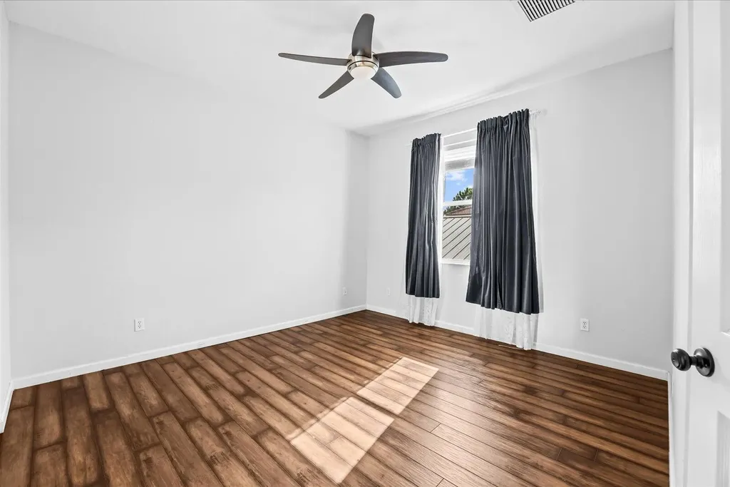 2166 SW Newport Isle Boulevard Port St Lucie FL 34953