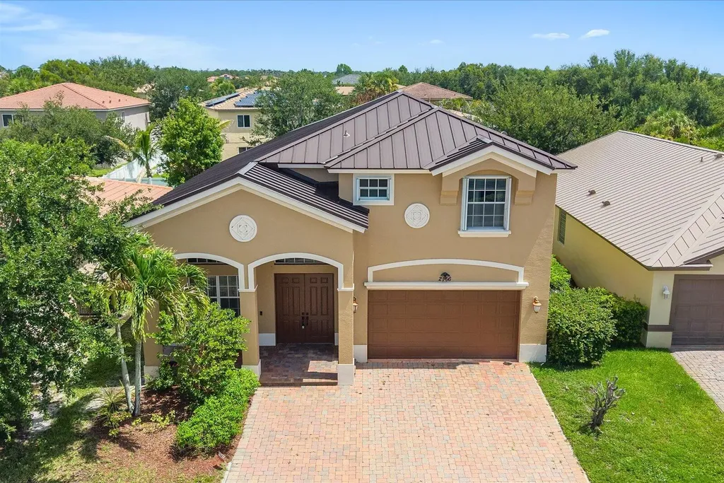 2166 SW Newport Isle Boulevard Port St Lucie FL 34953