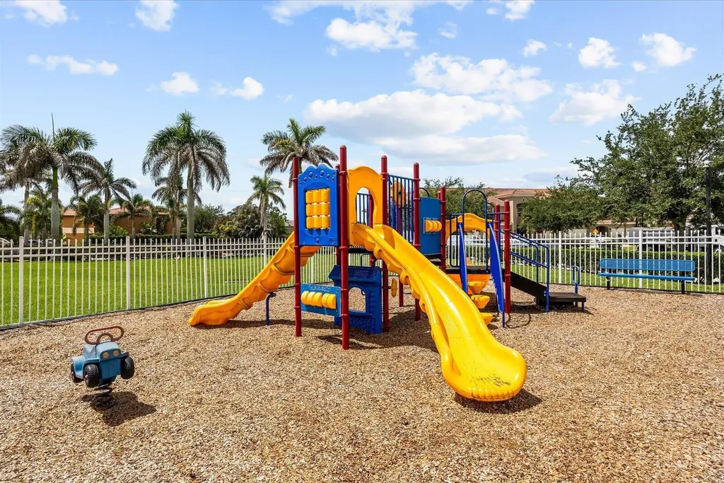 2166 SW Newport Isle Boulevard Port St Lucie FL 34953