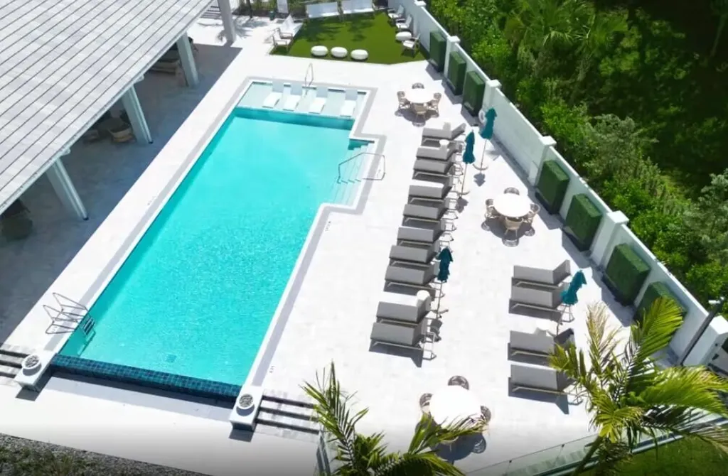 9291 Cape Honey Bee Lane Lake Worth FL 33467