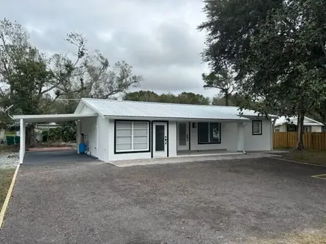 7683 NW 92nd Court Okeechobee FL 34972