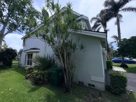 8870 Woodside Court Davie FL 33328