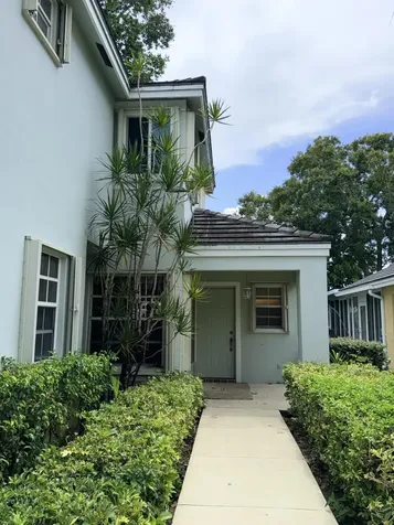 8870 Woodside Court Davie FL 33328