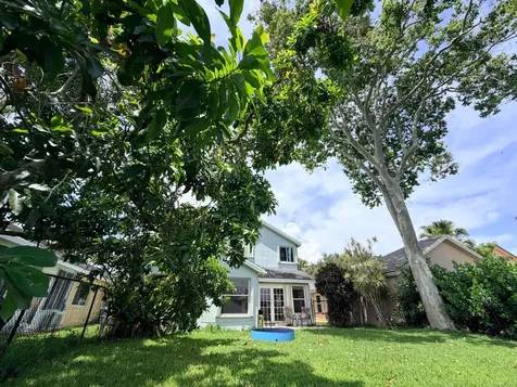 8870 Woodside Court Davie FL 33328