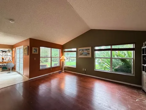 8870 Woodside Court Davie FL 33328