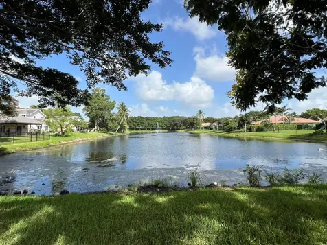 8870 Woodside Court Davie FL 33328