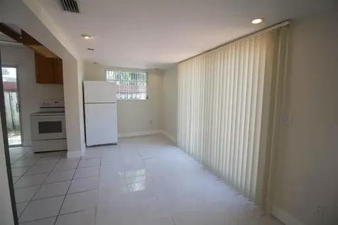 909 NE 12th Avenue Pompano Beach FL 33060