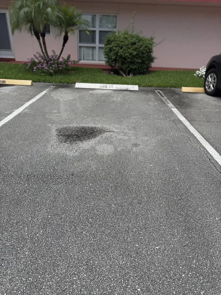 22 Golfs Edge West Palm Beach FL 33417