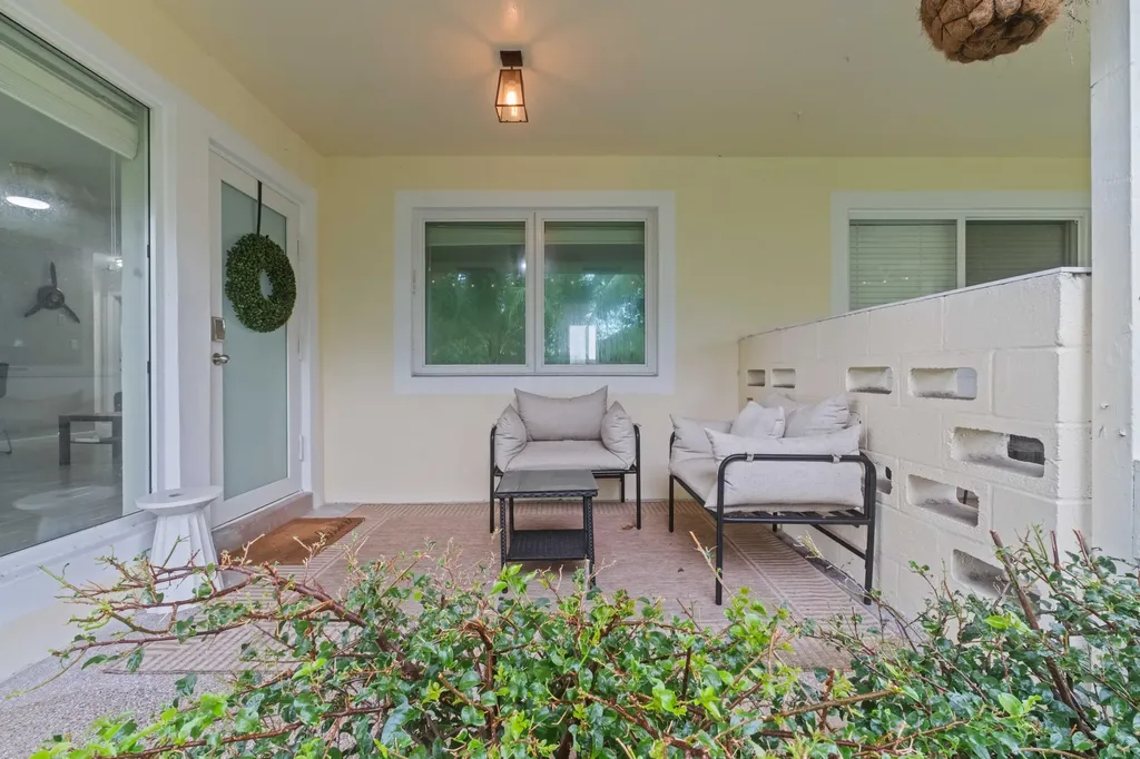 1007 NE 9th Court Pompano Beach FL 33060