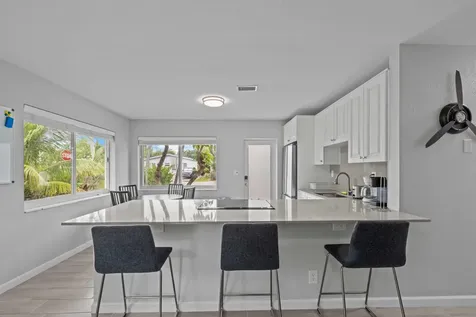 1007 NE 9th Court Pompano Beach FL 33060