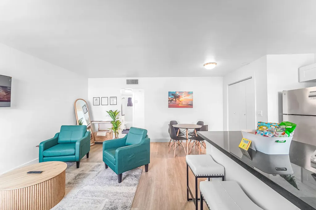 512 Bayshore Drive Fort Lauderdale FL 33304