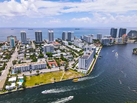 512 Bayshore Drive Fort Lauderdale FL 33304