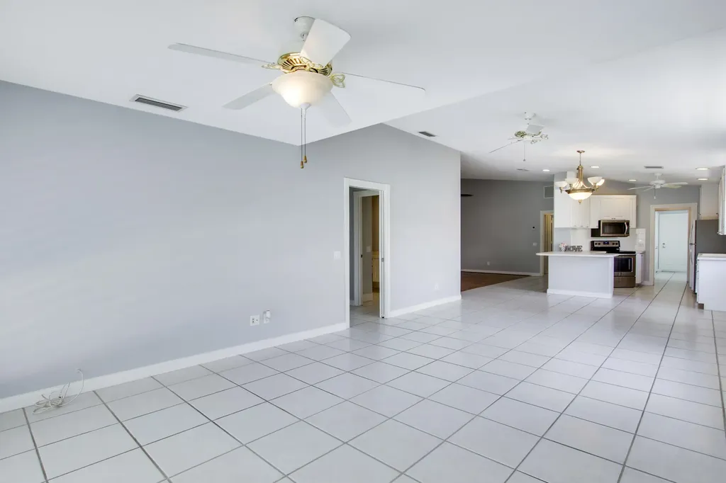 10870 SW Dardanelle Drive Port St Lucie FL 34987