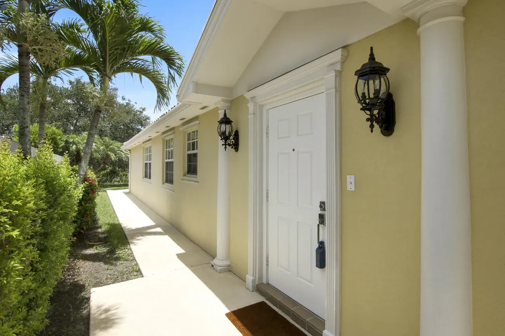 10870 SW Dardanelle Drive Port St Lucie FL 34987