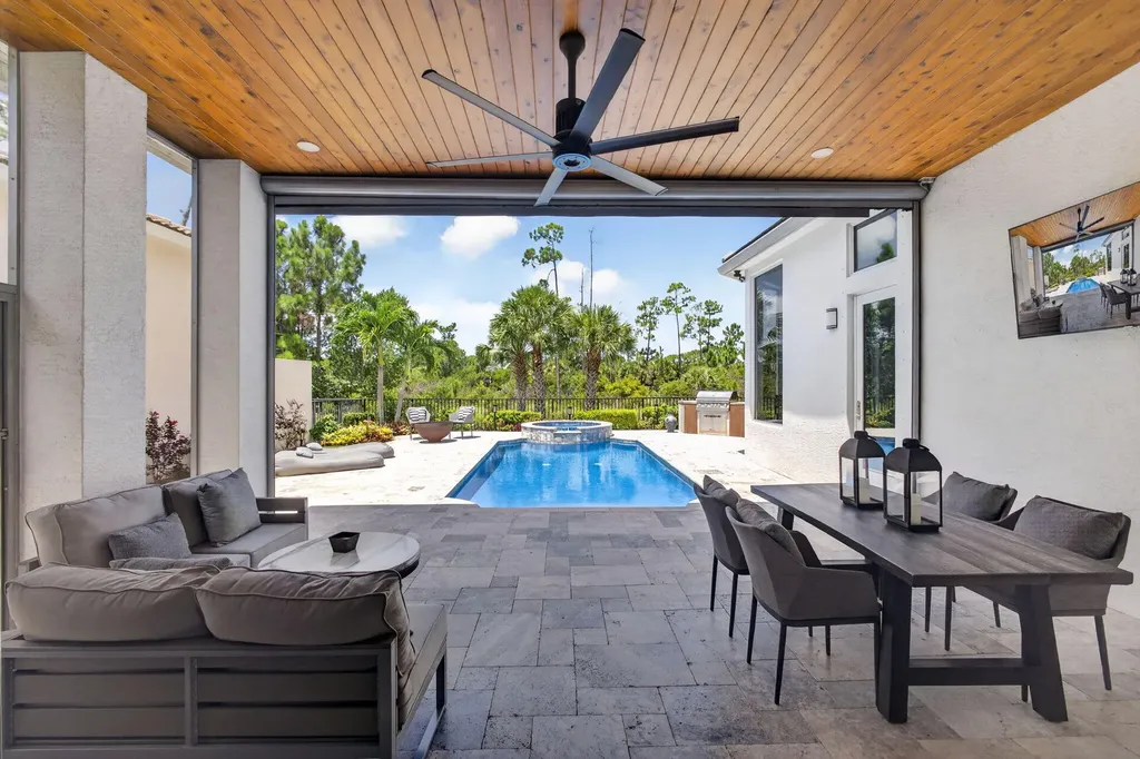 142 Porto Vecchio Way Palm Beach Gardens FL 33418