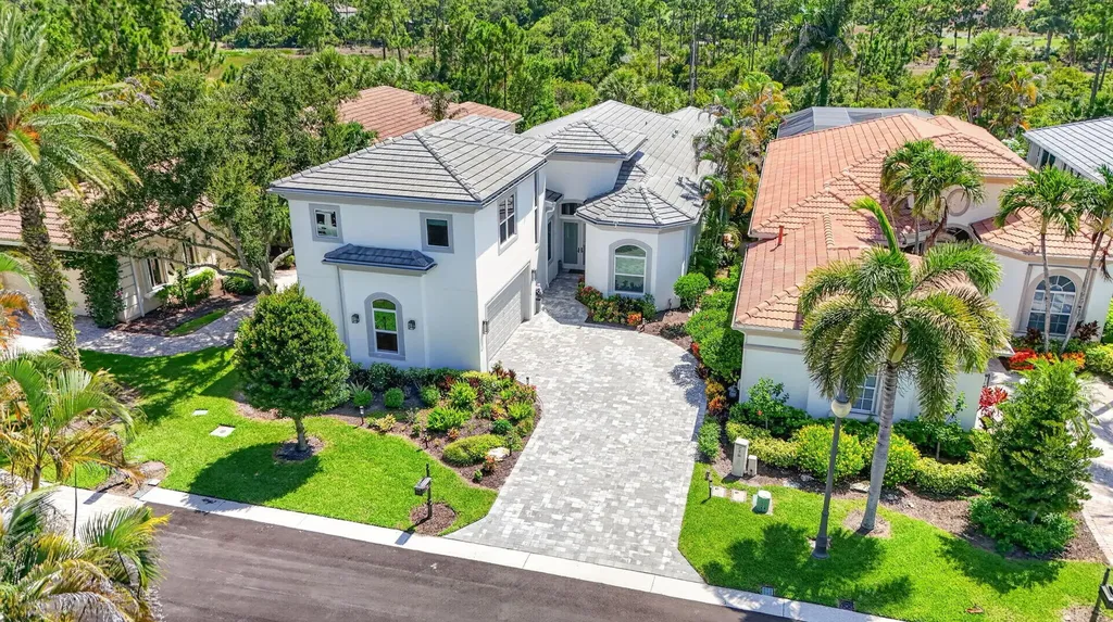 142 Porto Vecchio Way Palm Beach Gardens FL 33418