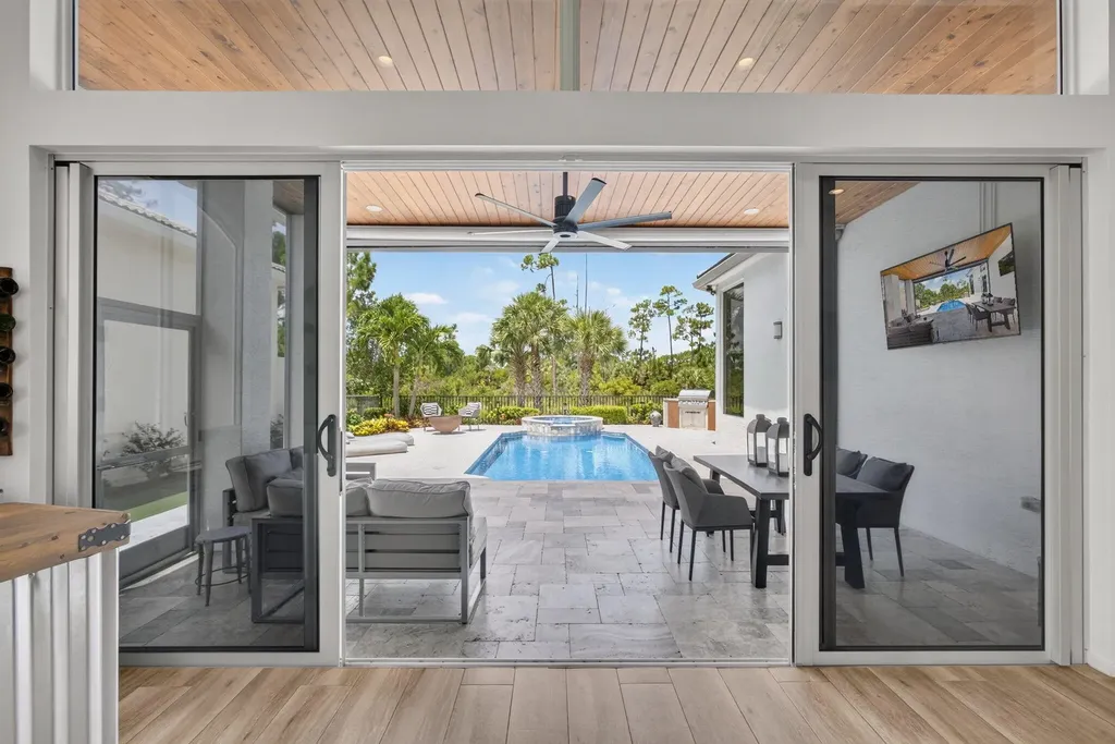 142 Porto Vecchio Way Palm Beach Gardens FL 33418
