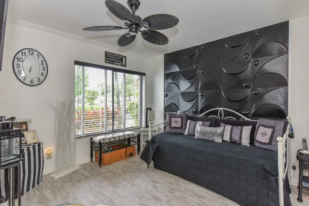 5518 Ainsley Court Boynton Beach FL 33437