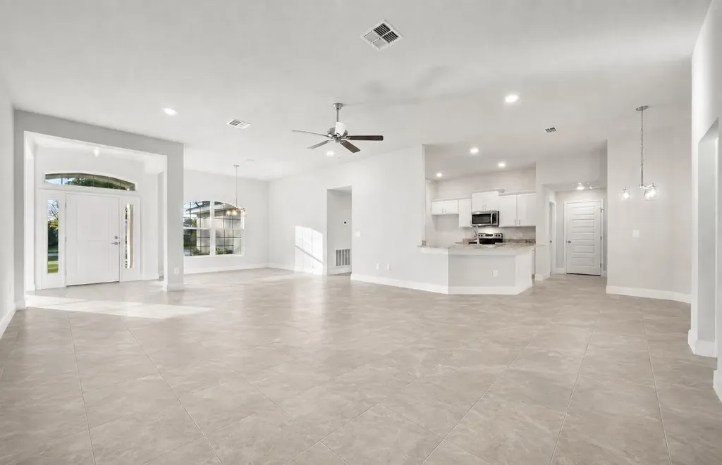 373 NW Broadview Street Port St Lucie FL 34983
