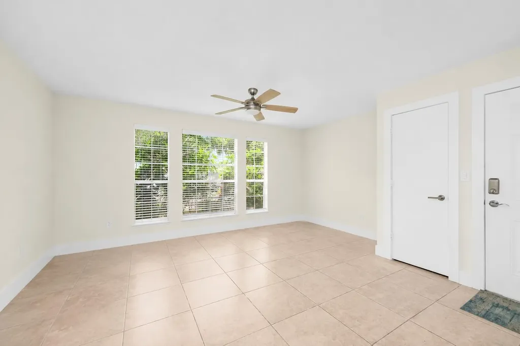 2175 Crystal Way Delray Beach FL 33444