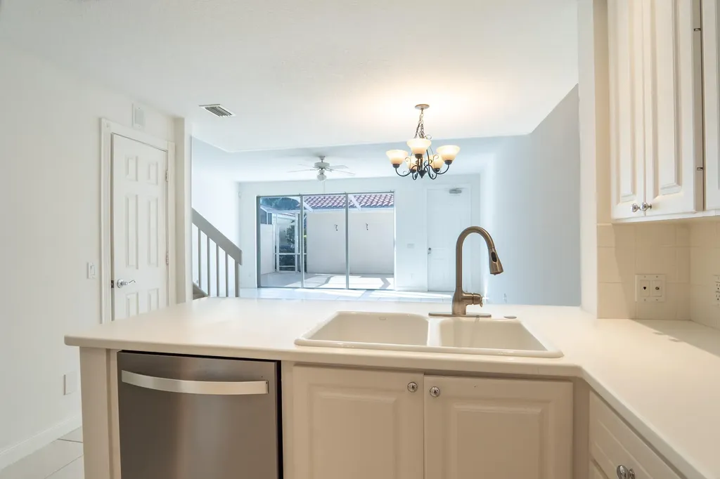 186 Soriano Drive Jupiter FL 33458