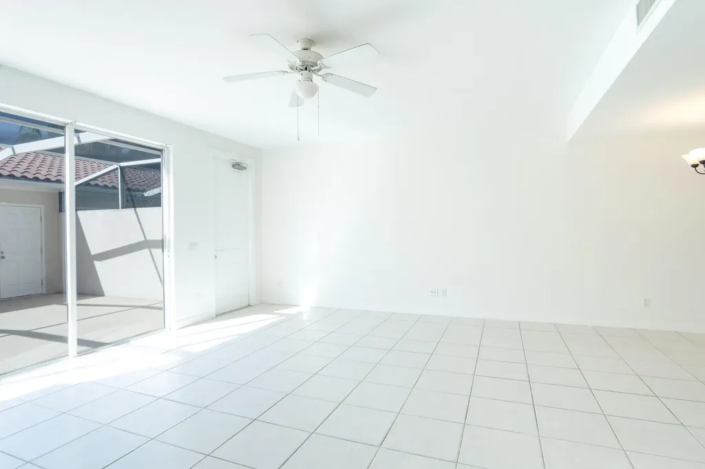 186 Soriano Drive Jupiter FL 33458