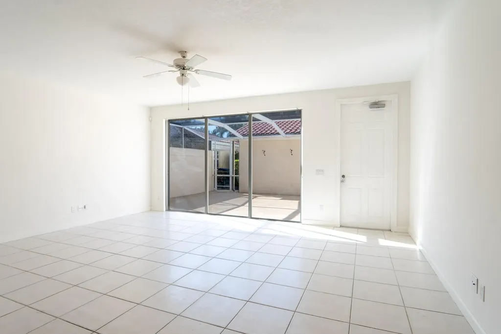 186 Soriano Drive Jupiter FL 33458