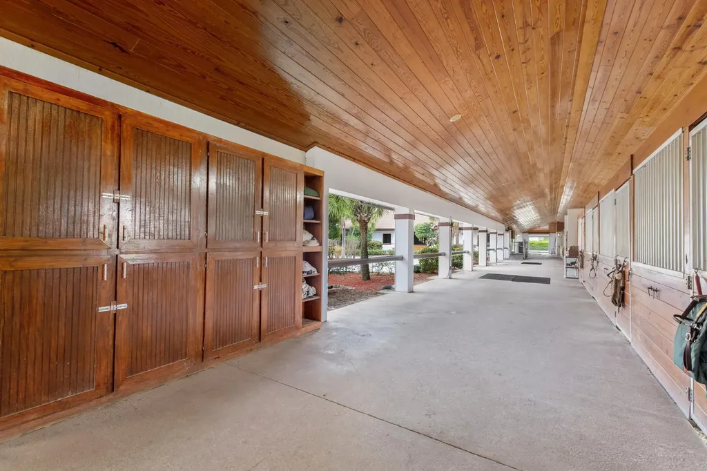 4751 S South Road Wellington FL