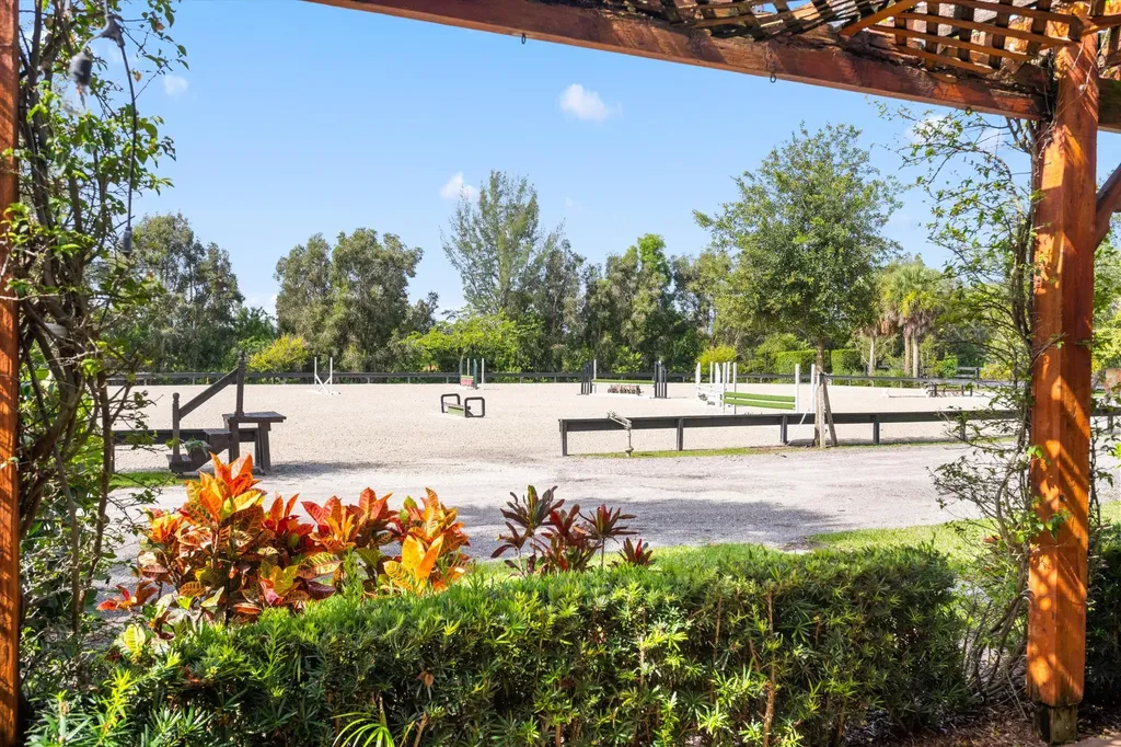 4751 S South Road Wellington FL